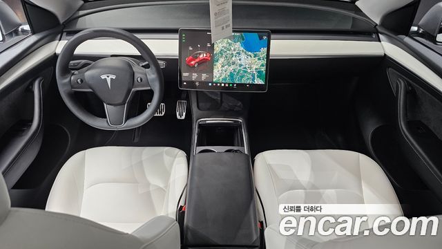 Tesla Model Y 2024 — photo 10