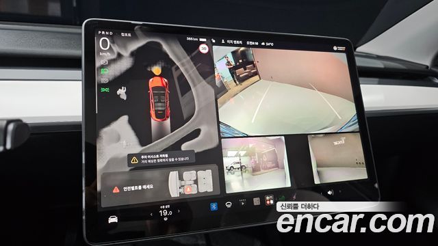 Tesla Model Y 2024 — photo 25
