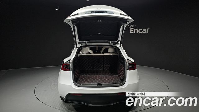 Tesla Model Y 2024 — photo 33