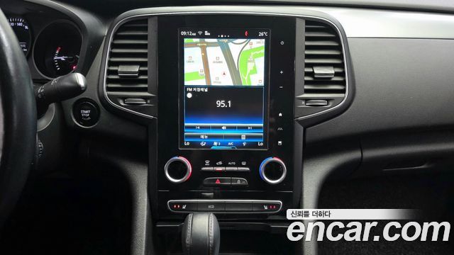 Renault Korea SM6 2019 — photo 21