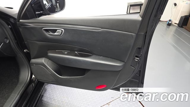 Renault Korea SM6 2019 — photo 14