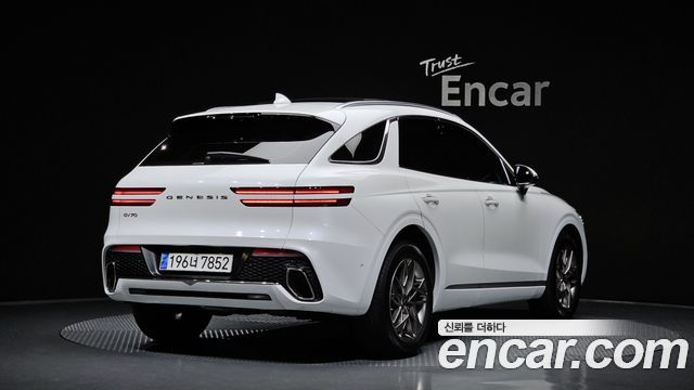 Genesis GV70 2024 — photo 2