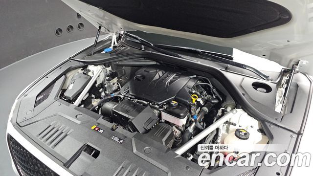 Genesis GV70 2024 — photo 6