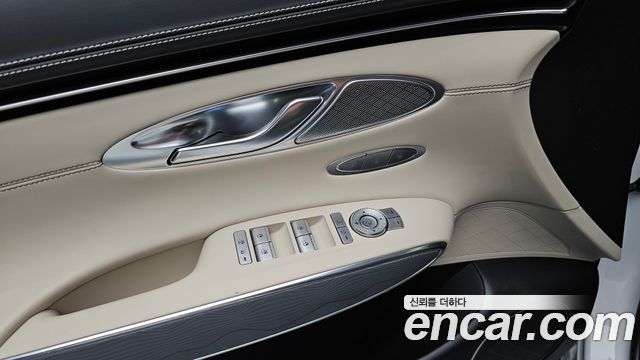Genesis GV70 2024 — photo 20
