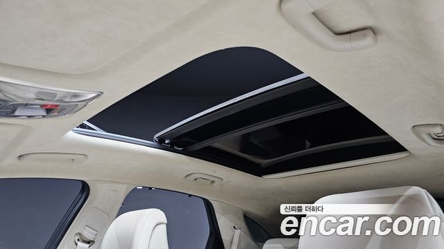 Genesis GV70 2024 — photo 24