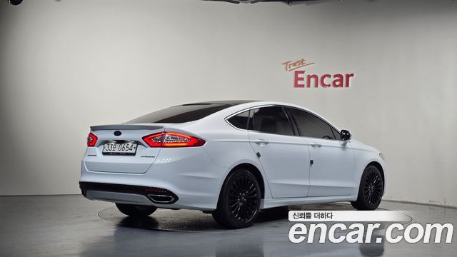Ford Mondeo 2016 — photo 2