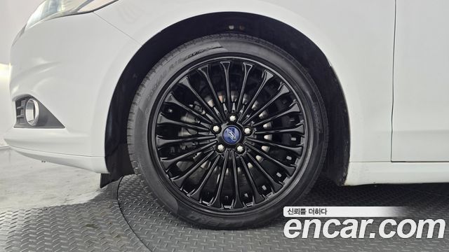 Ford Mondeo 2016 — photo 5