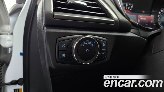 Ford Mondeo 2016 — photo 19