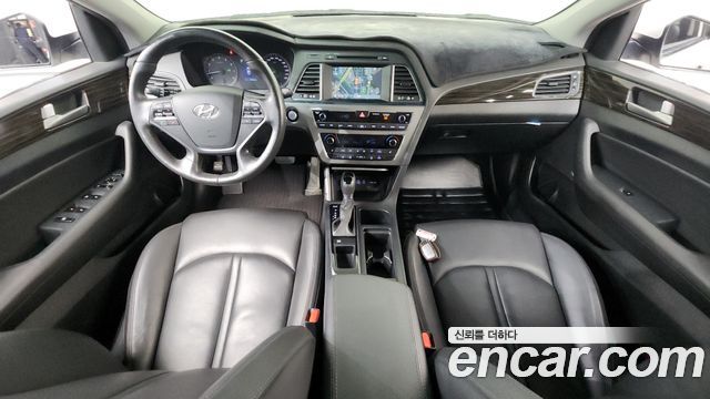 Hyundai Sonata 2016 — photo 10