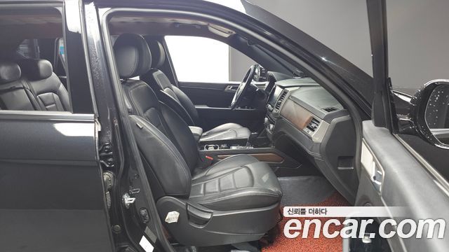 KG Mobility Rexton 2018 — photo 10