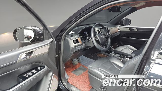 KG Mobility Rexton 2018 — photo 12
