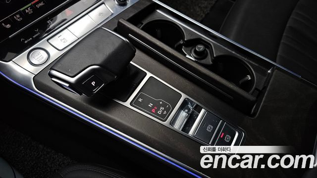 Audi A6 2020 — photo 12