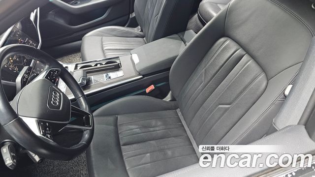 Audi A6 2020 — photo 31