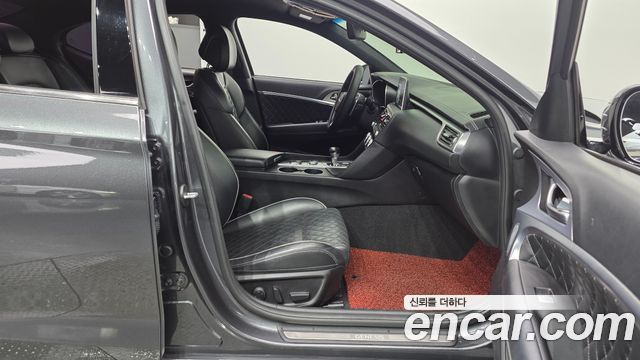 Genesis G70 2018 — photo 11