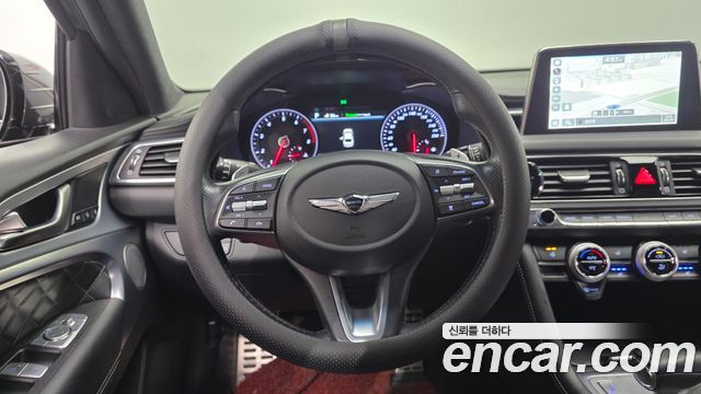 Genesis G70 2018 — photo 13