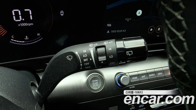 Hyundai Kona 2023 — photo 28