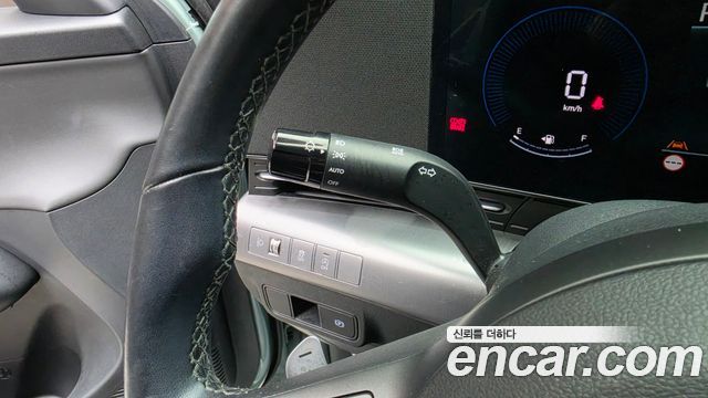 Hyundai Kona 2023 — photo 29