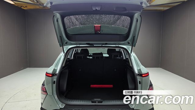 Hyundai Kona 2023 — photo 32
