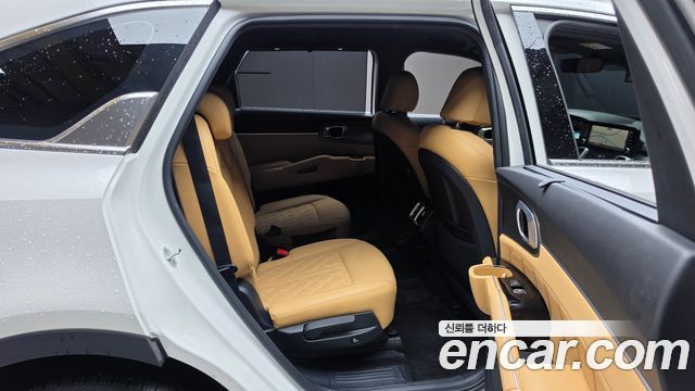 Kia Sorento 2023 — photo 17
