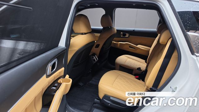 Kia Sorento 2023 — photo 18