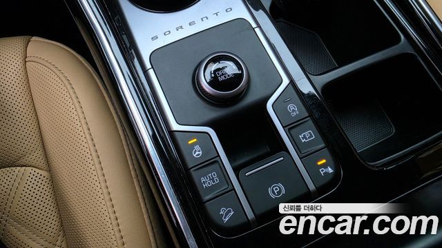 Kia Sorento 2023 — photo 25