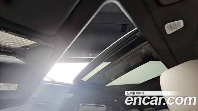 BMW X5 2021 — photo 16