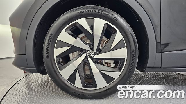 Volkswagen ID.4 2025 — photo 5