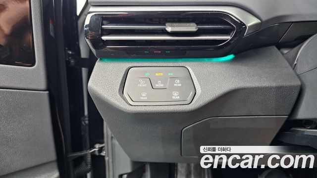 Volkswagen ID.4 2025 — photo 24