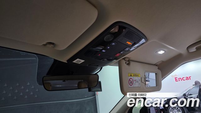 Kia Canival 2023 — photo 27