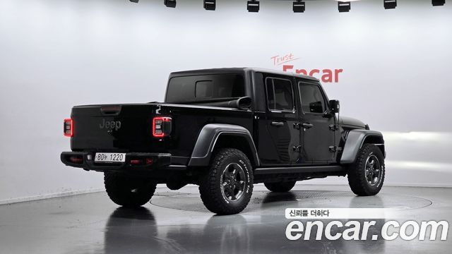 Jeep Gladiator 2021 — photo 2