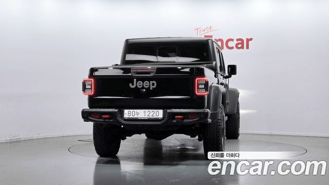 Jeep Gladiator 2021 — photo 4
