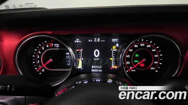 Jeep Gladiator 2021 — photo 11