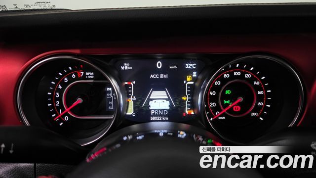 Jeep Gladiator 2021 — photo 23