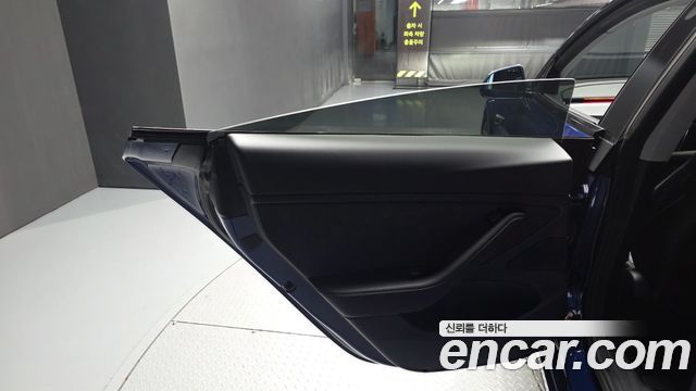 Tesla Model 3 2020 — photo 15