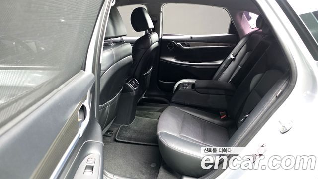 Hyundai Grandeur 2018 — photo 11