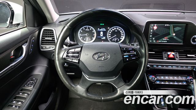 Hyundai Grandeur 2018 — photo 12