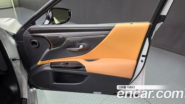 Lexus ES 2026 — photo 14