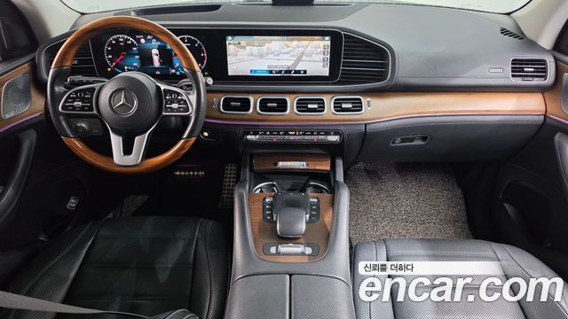 Mercedes-Benz GLS-Class 2020 — photo 7