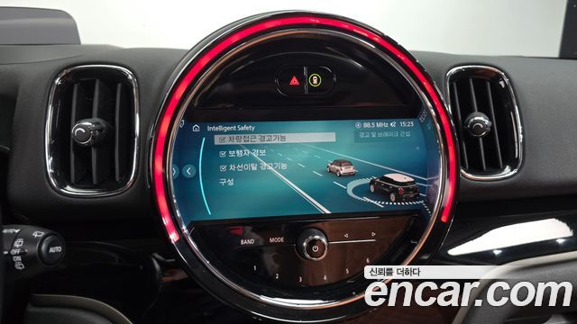 Mini Countryman 2022 — photo 19