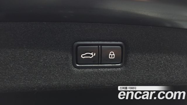 Genesis EQ900 2018 — photo 20