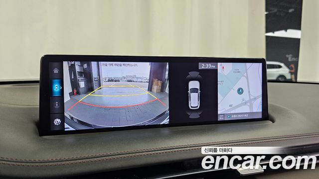 Genesis GV70 2021 — photo 15