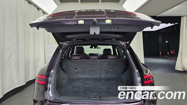 Genesis GV70 2021 — photo 20