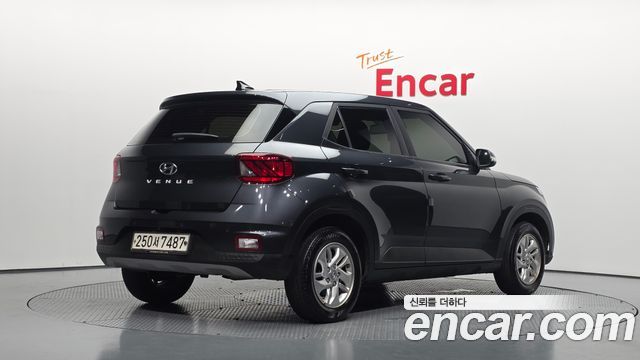 Hyundai Venue 2020 — photo 2