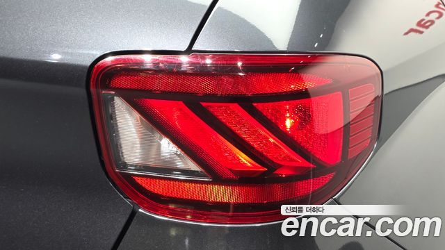 Hyundai Venue 2020 — photo 9