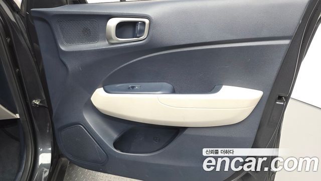 Hyundai Venue 2020 — photo 14