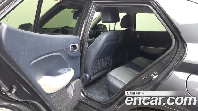 Hyundai Venue 2020 — photo 16