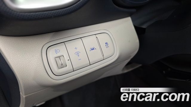 Hyundai Venue 2020 — photo 27