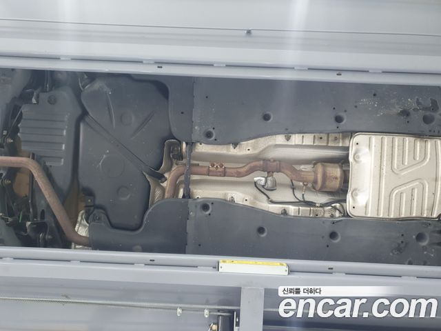 Volkswagen Tiguan 2021 — photo 19