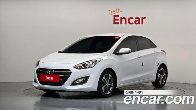Hyundai i30 2016 — photo 1