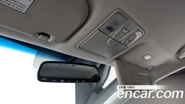 Hyundai i30 2016 — photo 18